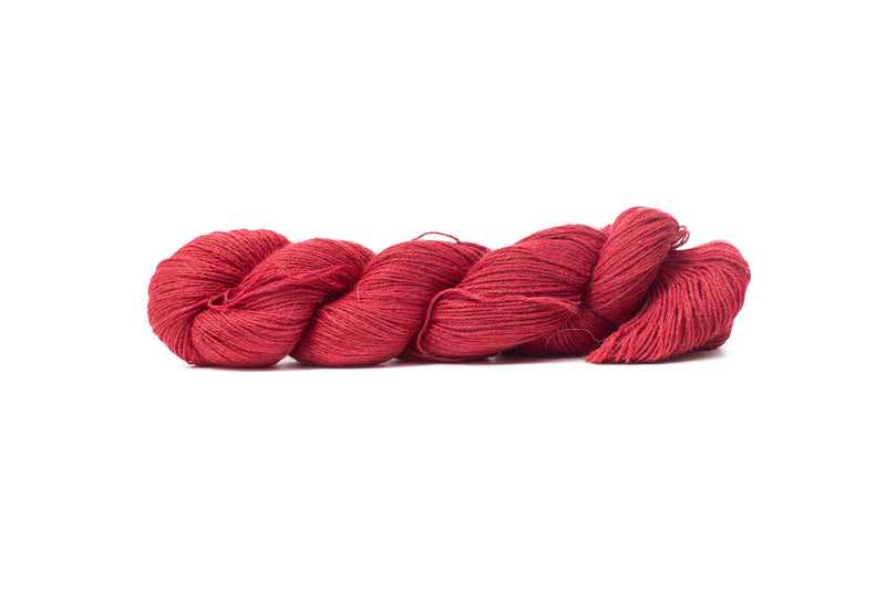 cascade sorata fingering yarn scarlet 16