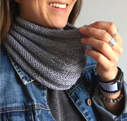 FREE: Your First Knitting Cowl Pattern (Download)